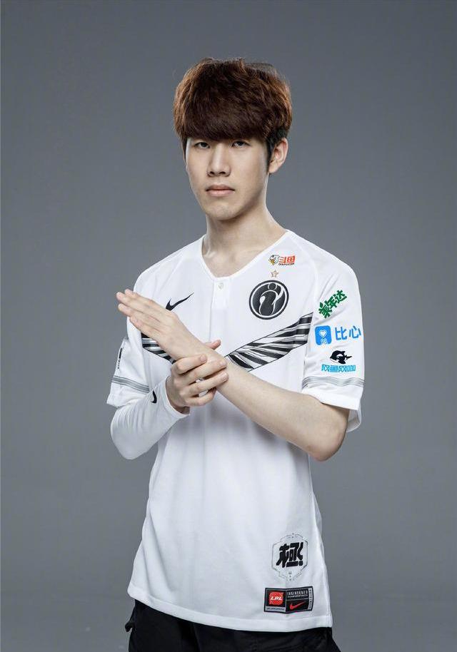 都是实现梦 都是实现梦